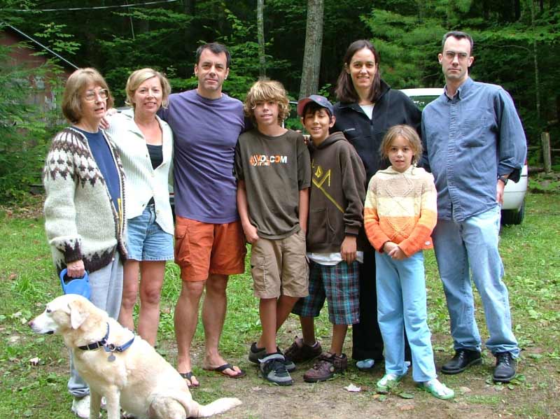 Suzannes family at Bearnstow in 2006